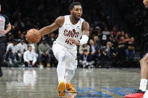 NBA杯骑士战猛龙 米切尔和贾勒特-阿伦均因伤缺席