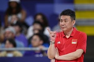 蔡斌谈执教上海女排：基本功全面性都要提高，不能只有进攻没防守