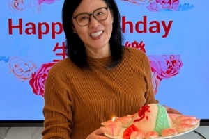 郎平晒生日照：65岁，终于可以换一种方式生活体验人生的美好