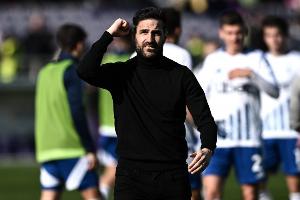 法布雷加斯：曾向妻子承诺退役后稍微休息一下，但我真的渴望执教