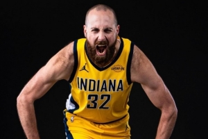 有了风骚白人秃头，忘掉谈了10年的前任