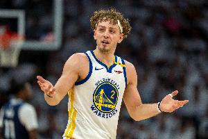 队记：理查德不该DNP&梅尔顿最后应该上场 这都能压缩波杰的时间