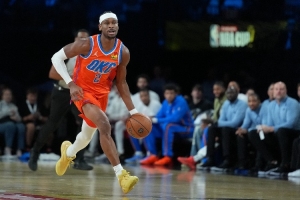 苏群：现在的雷霆有卫冕&73胜&杯赛等目标 风评对SGA也有微妙变化