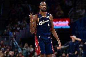 骑士官方：小莫布里遭遇左小腿一级拉伤 预计缺席2-4周！