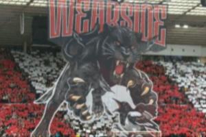 火药味十足🔥桑德兰震撼TIFO：黑猫撕咬喜鹊，东北德比再现英超