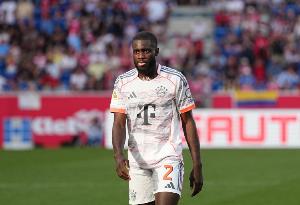 是否会留在拜仁并续约？于帕梅卡诺：当然会