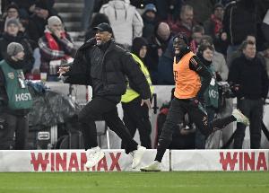 如果拜仁对阵美因茨破门，将成为德甲赛季前14轮打进50球首队