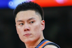 李弘权：主场球馆坐满是梦想场景 非常开心 希望每场都能如此