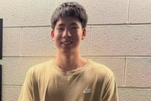 美高常规赛-郇斯枫全场5投3中&罚球8中4 得到10分11板1助1断1帽