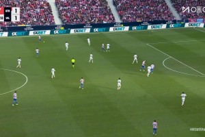 这就是球星！格列兹曼停球爆射破门一气呵成