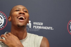 关键回合能做什么来改变结果？快船邓恩开玩笑表示：相信上帝😄